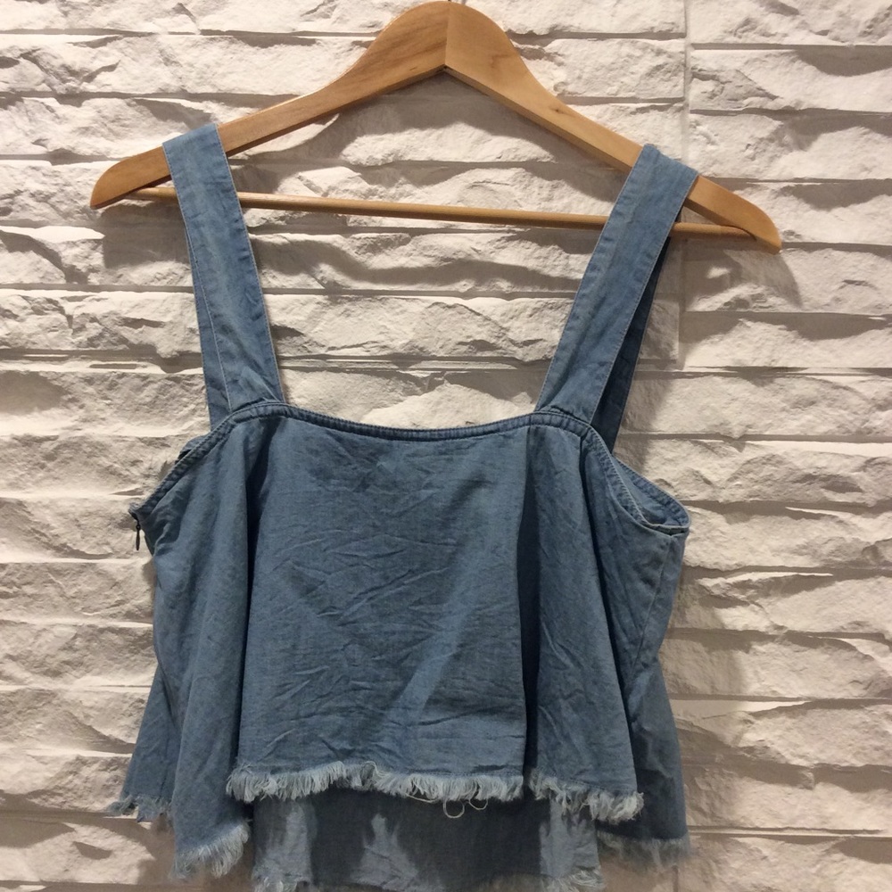 Forever 21 Frayed Denim Crop Top